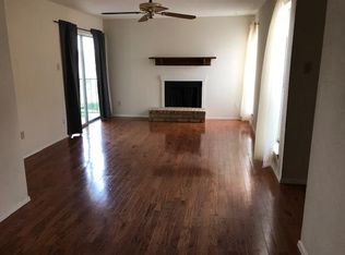 18511 Egret Bay Blvd APT 602, Houston, TX 77058