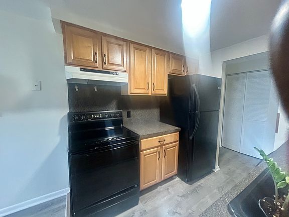 5th image of 194 Watertree Dr Unit 194