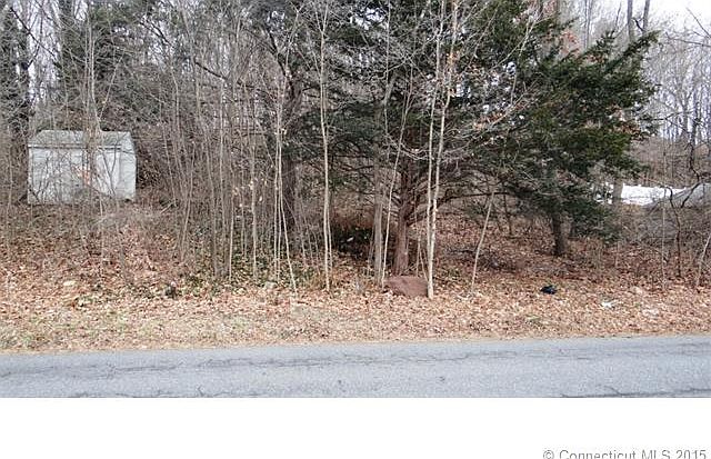 2nd image of 67 Lockwood St