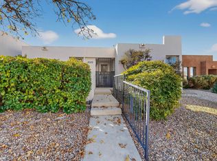 8320 Parrot Run Rd NE, Albuquerque, NM 87109