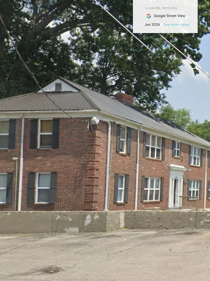 44th Street Apts. — Photo 1