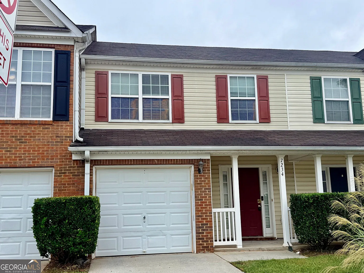 2 bed, 2.5 bath, 1137 sqft, $1,450 — Photo 1