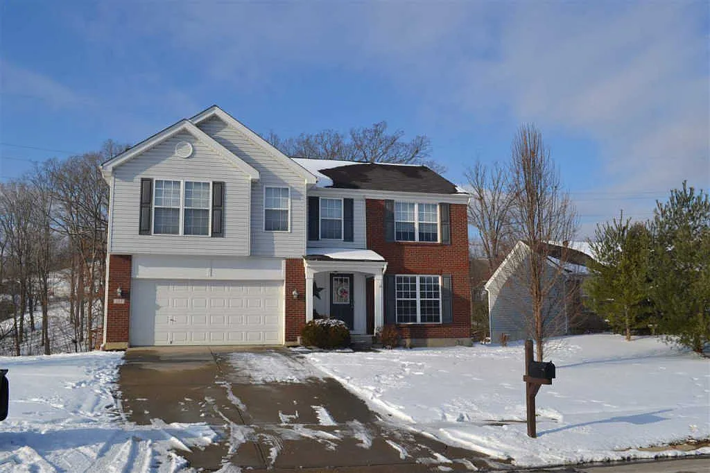 185 Ridgewood Dr photo 1