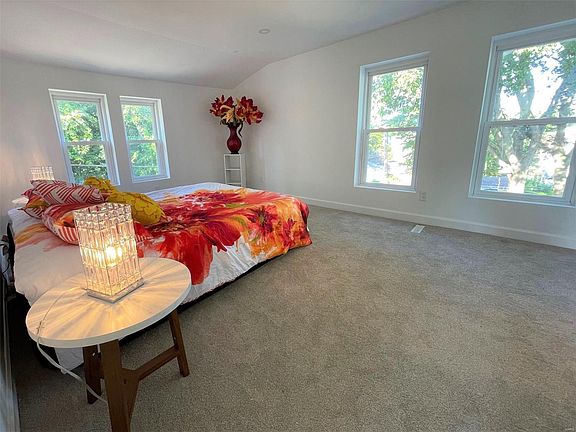4th image of 2918 Tamm Ave