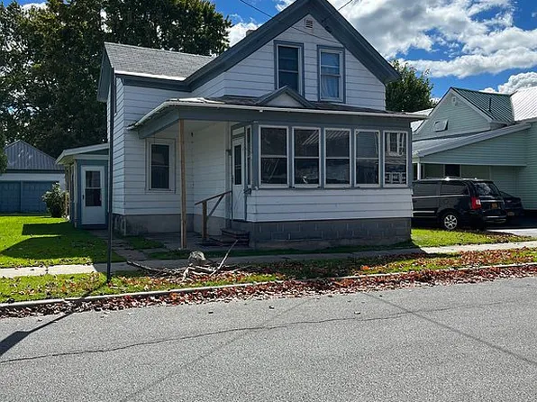 1213 Washington St, Ogdensburg, NY 13669
