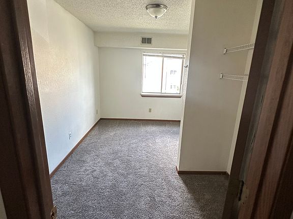 5th image of 1526 9th Ave S #203