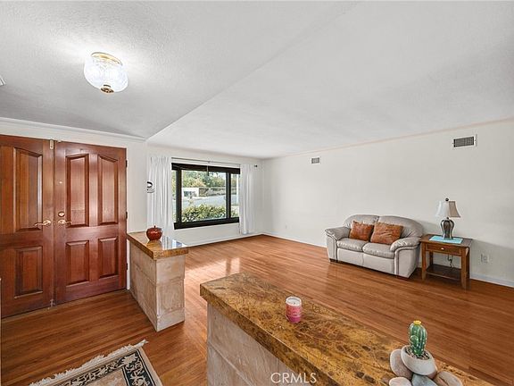 5th image of 912 Bonnie Way