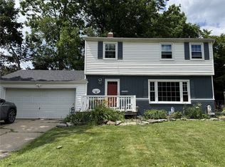 1647 Fairfax Rd, Akron, OH 44313