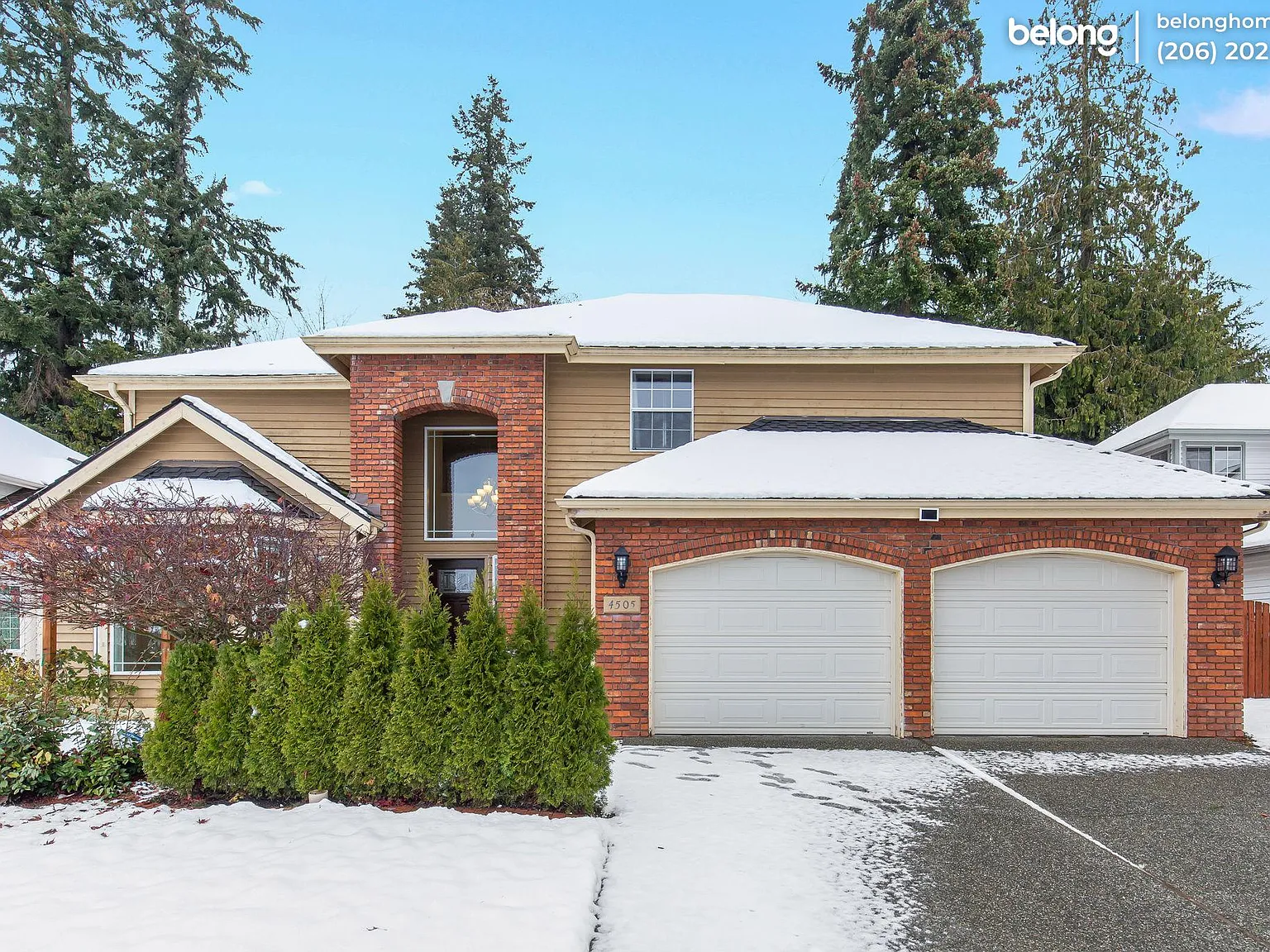 5 bed, 2.5 bath, 2439 sqft, $3,600 — Photo 2
