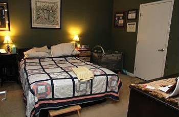 5th image of 149 Essex St #903