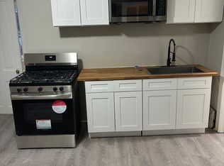 3550 N 19th St #1, Milwaukee, WI 53206