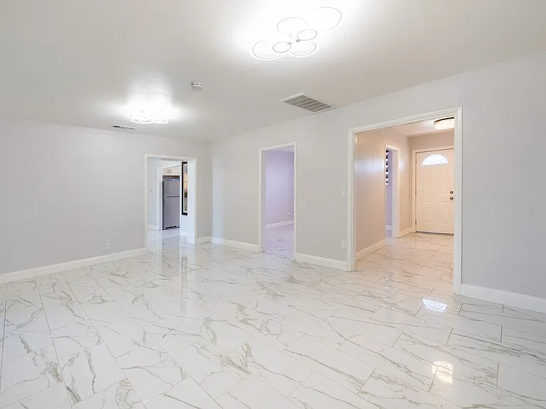 3178 S Corral Hollow Rd — Photo 22