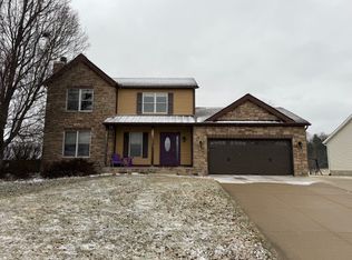 825 Meadow View Dr NW, Canal Fulton, OH 44614