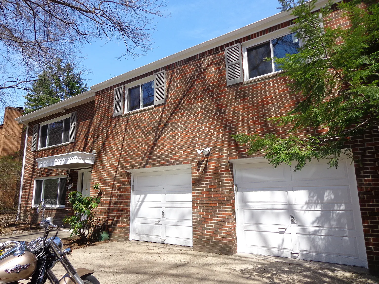 1461 Beulah Rd photo 1