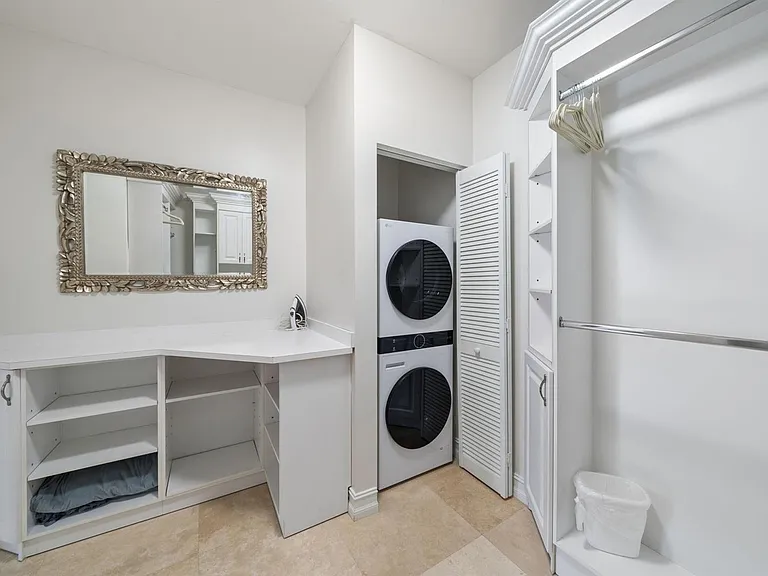 514 N Birch Rd — Photo 43
