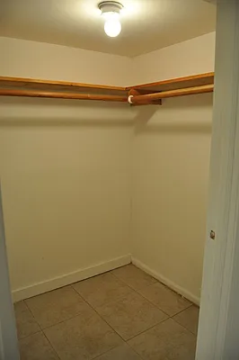 Rented by Sky Management | media 35