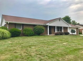 1428 Maple Leaf Dr, Jasper, IN 47546