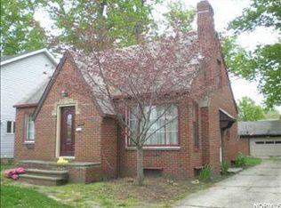 27150 Fullerwood Dr, Euclid, OH