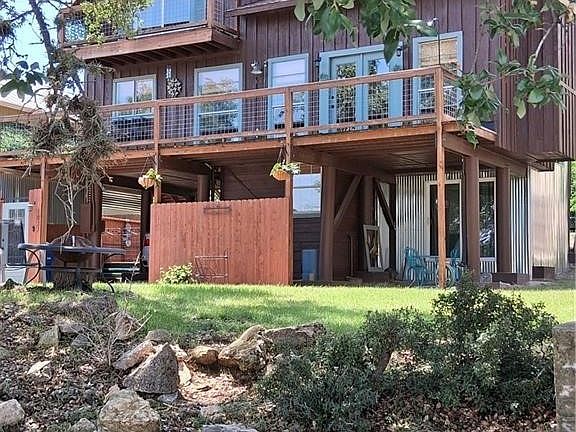 2nd image of 1837 Colleen Dr