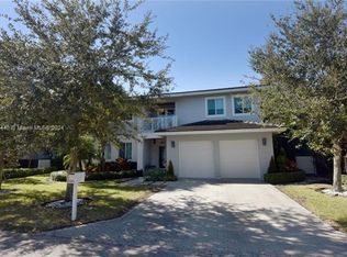 5602 SW 65th Ct #5602, Miami, FL 33143