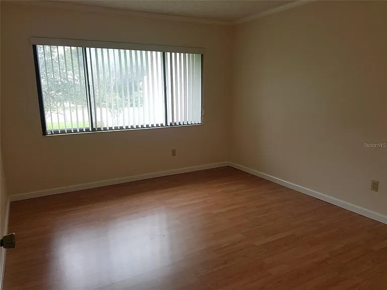 5421 Vineland Rd #6A — Photo 11