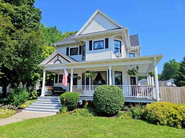 410 Washington St, Edgerton, WI 53534