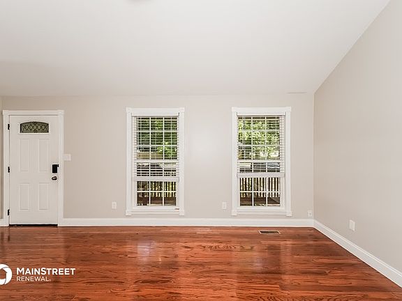 3rd image of 2517 Galloway Dr