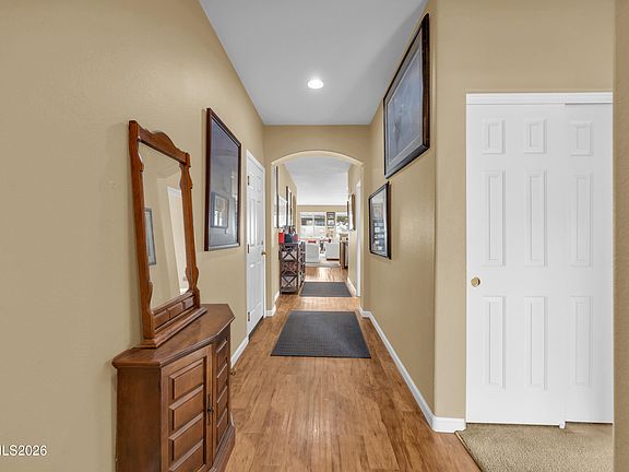 5th image of 1230 Quail Run Dr