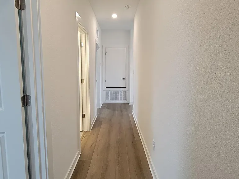 465 Bristlecone Bnd — Photo 15