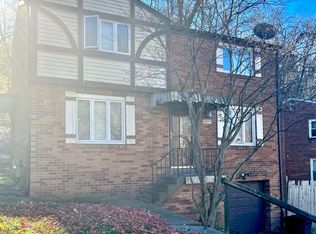 239 Jacob Dr, Pittsburgh, PA 15235