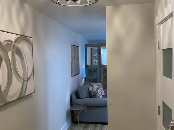 224 E Garden St, Pensacola, FL