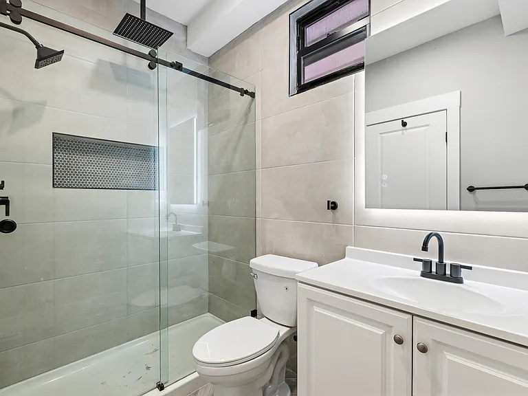 152 Van Reipen Ave #2 — Photo 4