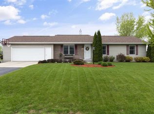 W6083 Hearthstone Dr, APPLETON, WI 54915