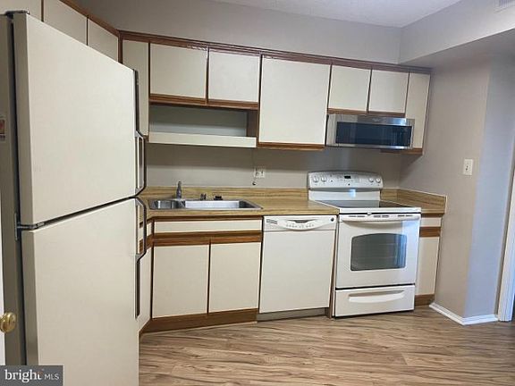 4th image of 3330 N Leisure World Blvd #51030