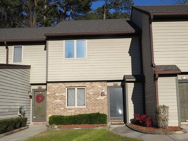1st image of 204 Cashwell Dr