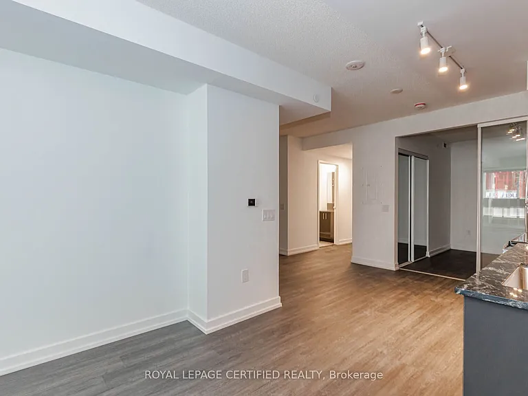 4010 Eglinton Ave W #217 — Photo 18