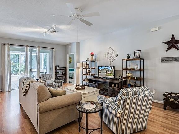 5th image of 8008 Arcadian Ct