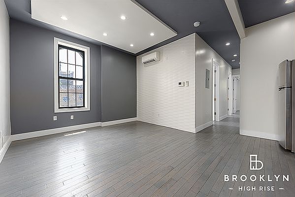 1st image of 989 Bedford Ave #3A