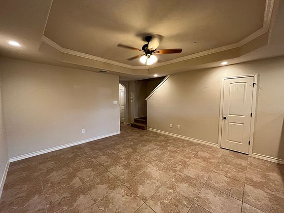 3rd image of 6427 Luglio Ln #103