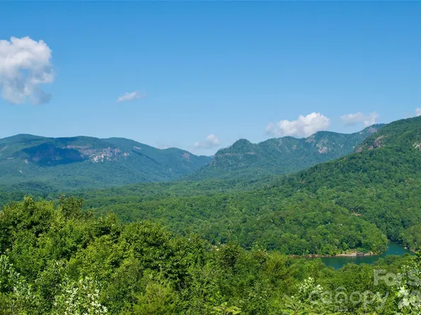 30 High Rock Rdg #30, Lake Lure, NC 28746