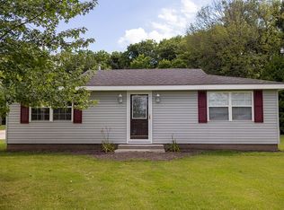 15228 78th Ave W, Taylor Ridge, IL 61284