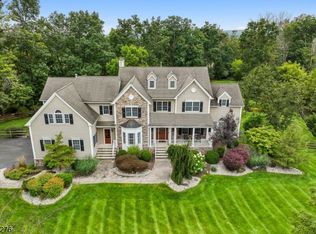 203 Hankinson Rd, Flemington, NJ 08822