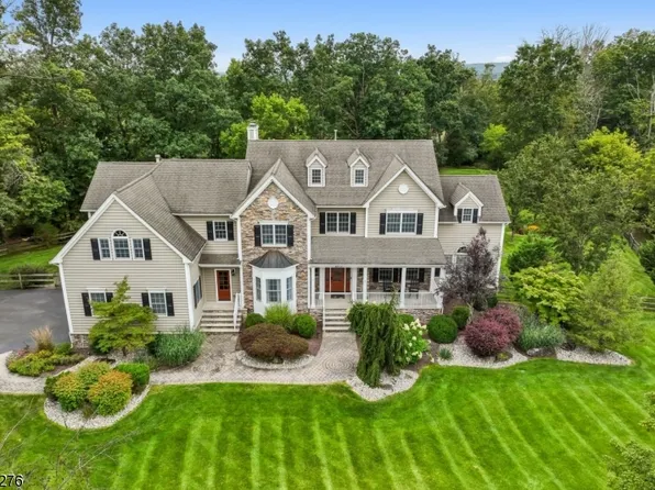 203 Hankinson Rd, Readington Twp., NJ 08822