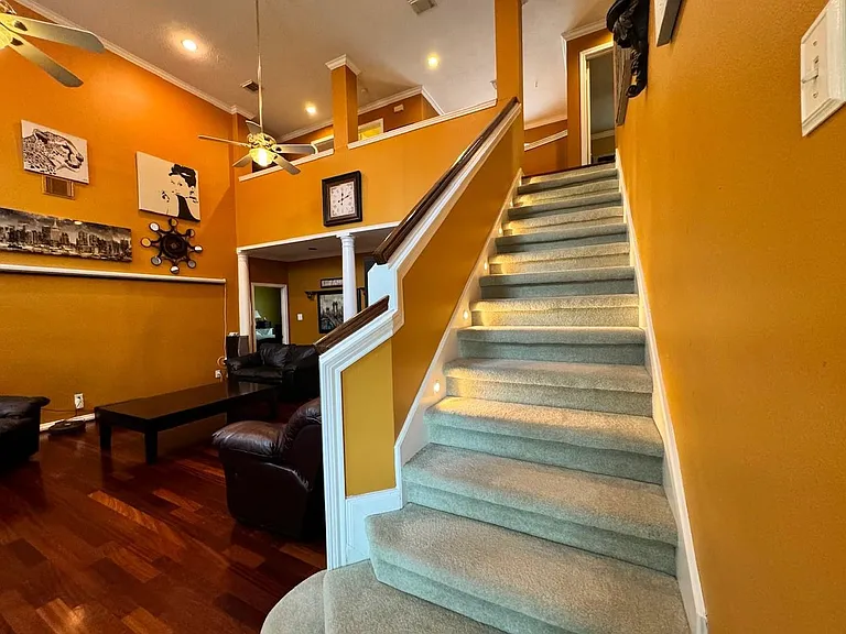 9303 Bent Spur Ln — Photo 19