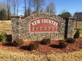 320 Maplewood Dr, Cabot, AR 72023