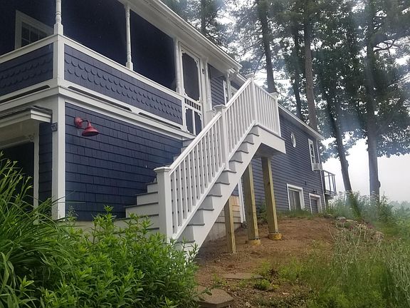 Stairway to 2nd floor. Newly installed