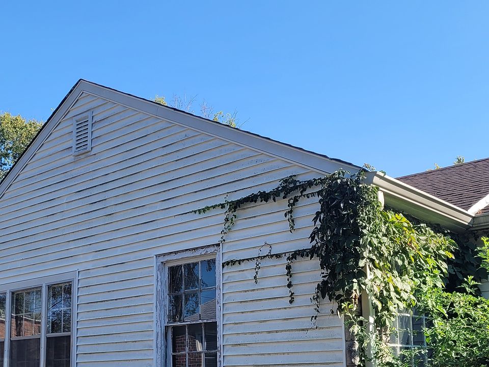 2nd image of 3639 N Bancroft St