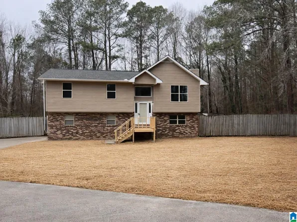 115 Ty Dr, Anniston, AL 36206