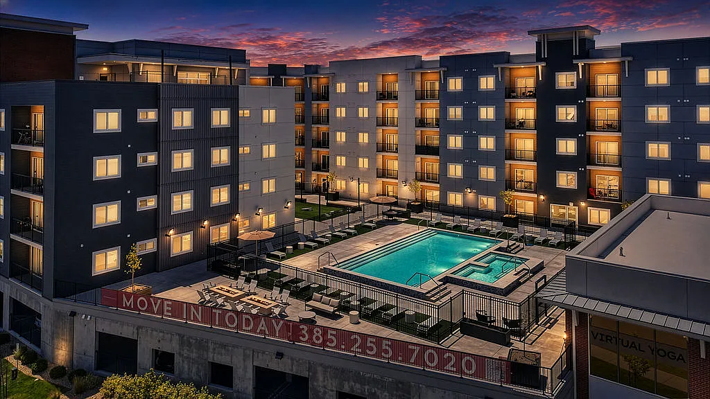 Skyline Peaks Apartments — Photo 1