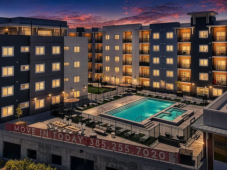 Skyline Peaks Apartments — Photo 26